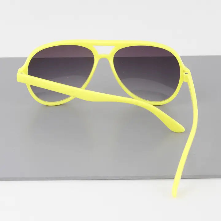 CLASSIC AVIATOR SUNGLASSES