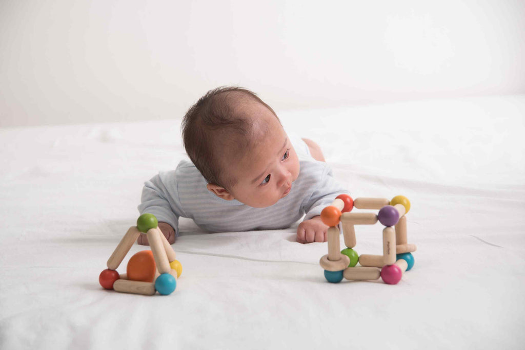 Square Clutching Toy