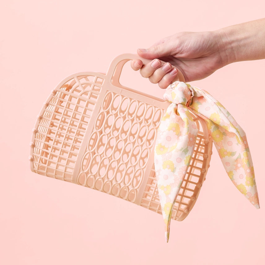 JELLY BASKET W/ SCARF