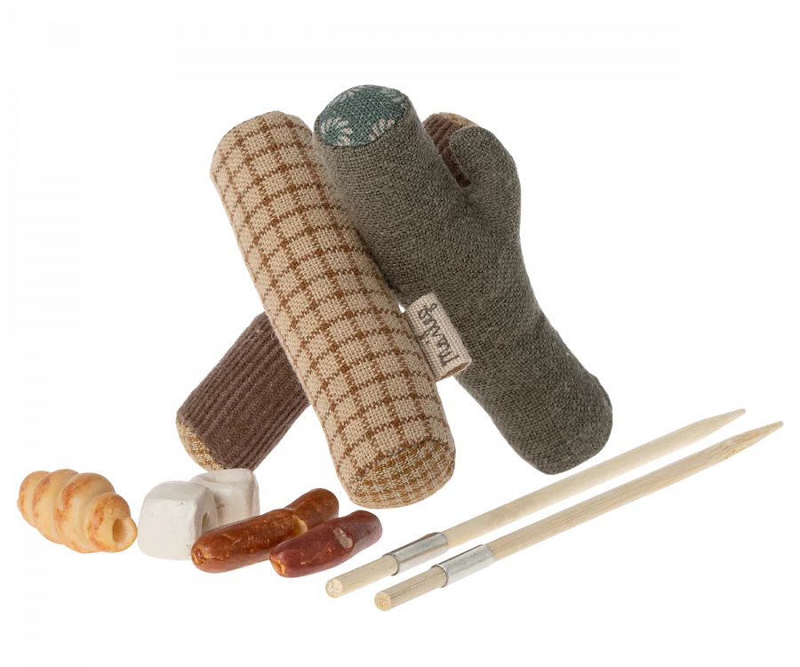 BONFIRE SET, MOUSE 2023