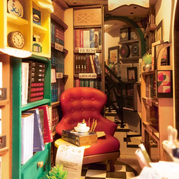 ROLIFE BOOKSTORE DIY BOOK NOOK KIT