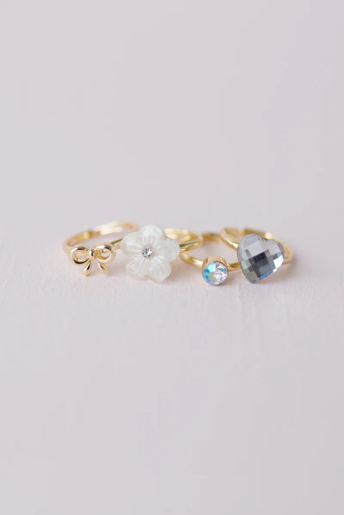 BOUTIQUE SASSY RINGS 4PCS