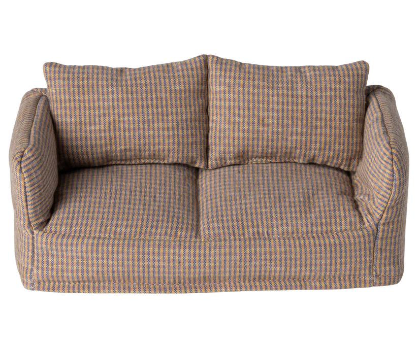 Couch, Mouse