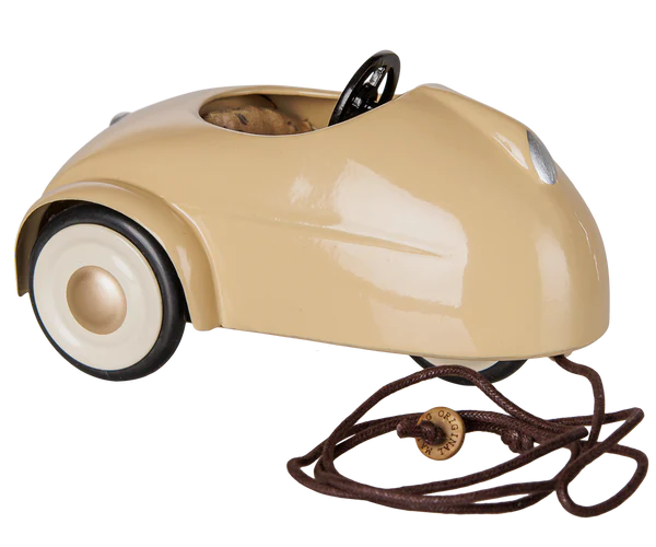 Car, Mouse