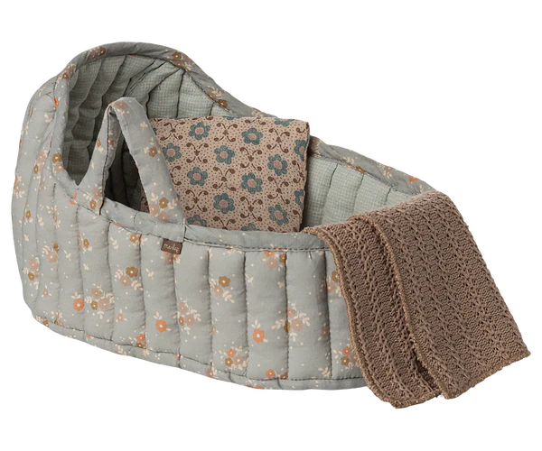 Carry Cot - Large