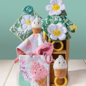 Daisy Crinkle Teether