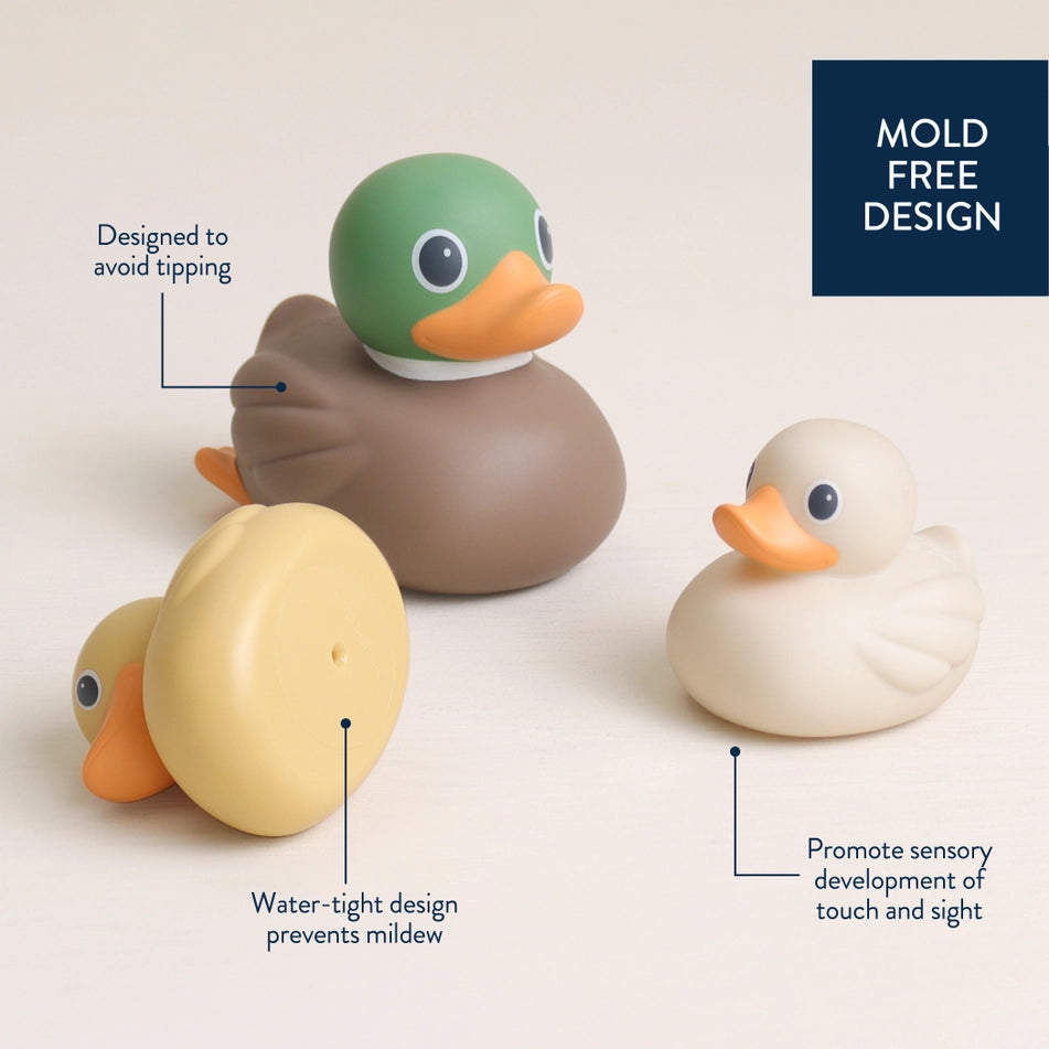 Itzy Ducky Family™