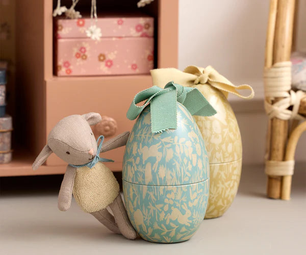 Easter Egg With Micro Critter, Small