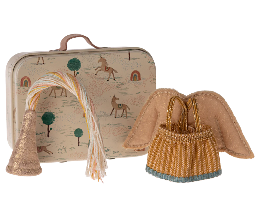 Fairy Clothes In Suitcase, Little Sister Mouse