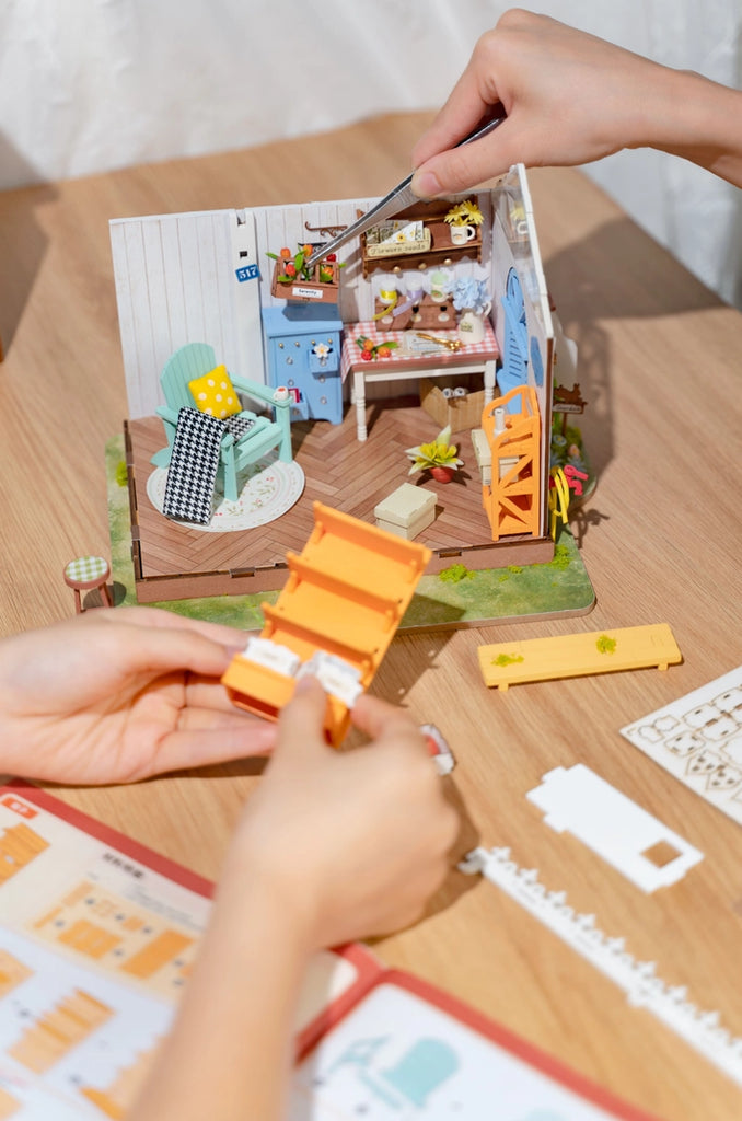 DIY MINIATURE HOUSE KIT:  DREAMY GARDEN HOUSE