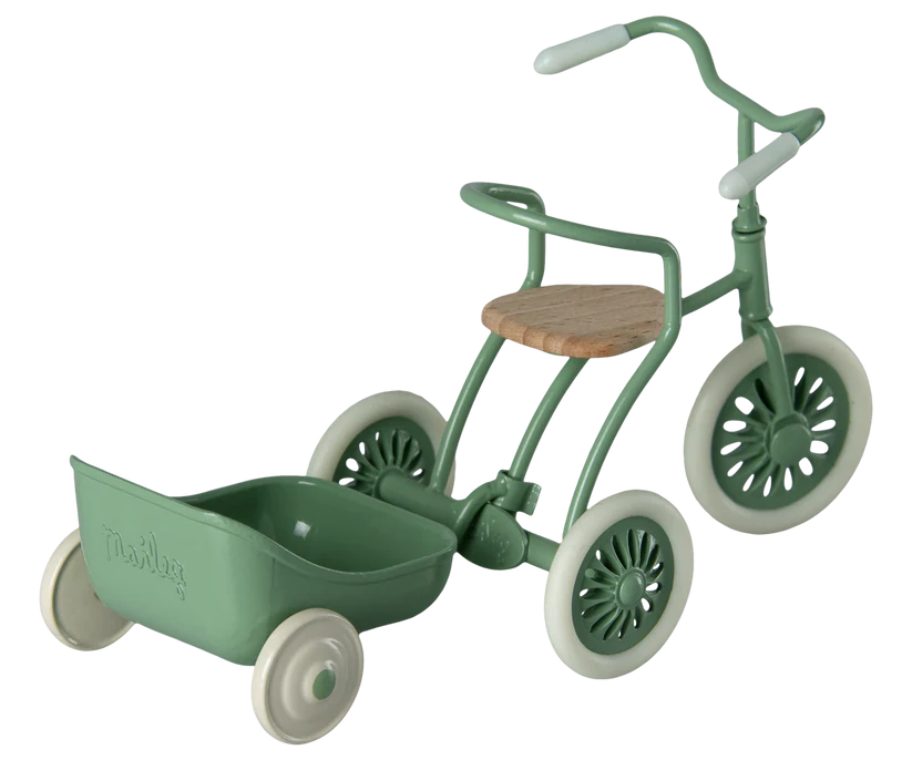 Abri à Tricycle hanger, Mouse