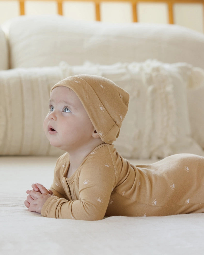Knotted Baby Hat - Quincy Mae