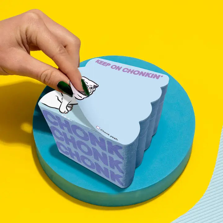 KEEP ON CHONKIN' ON NOTEPAD