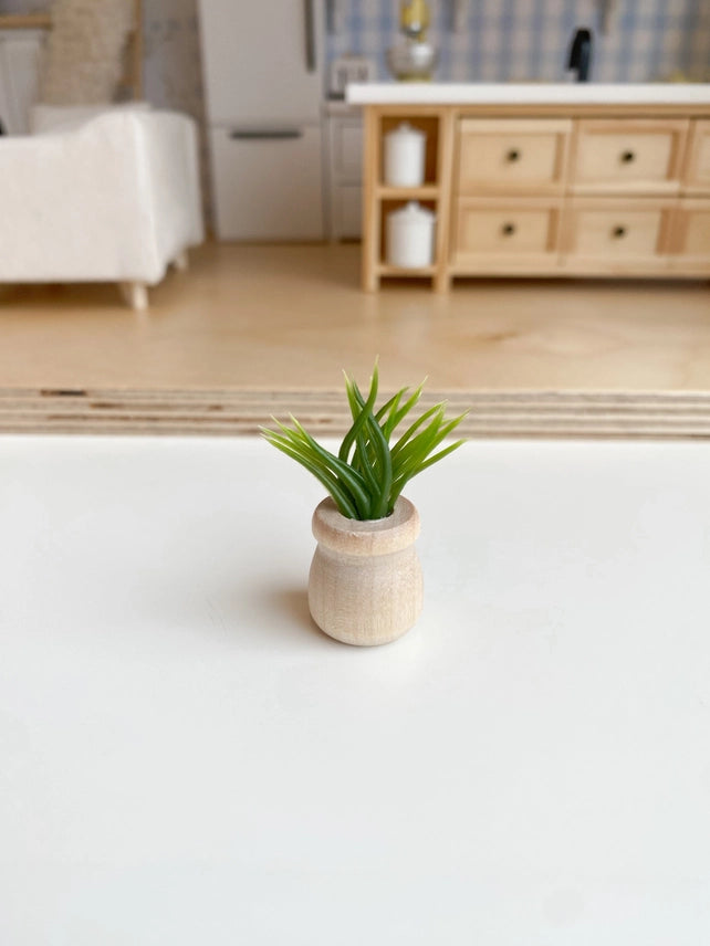 DOLLHOUSE POTTED PLANT