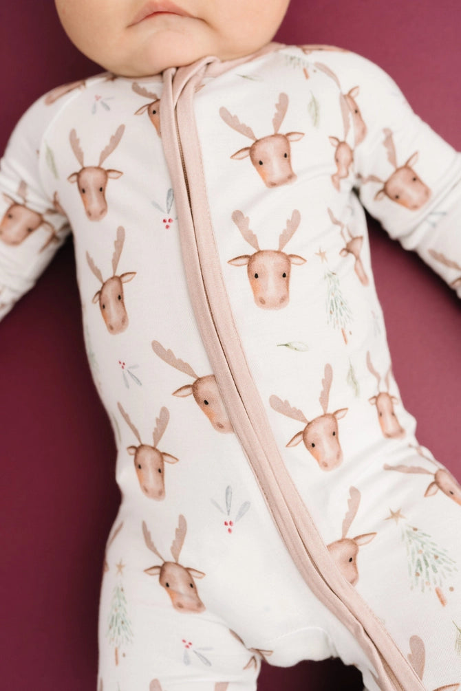 Mistletoe Moose Bamboo Sleeper