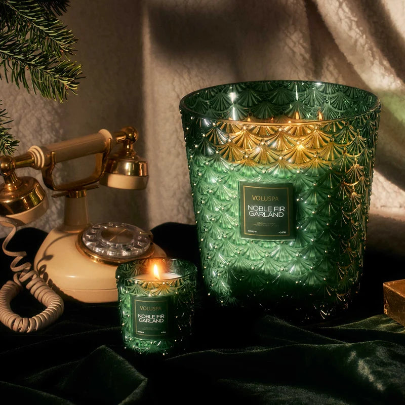 Voluspa Noble Fir Garland, 5 Wick Hearth Candle