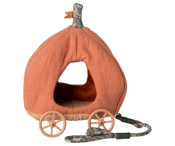 Pumpkin Carriage, Mouse