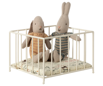 Playpen, Micro