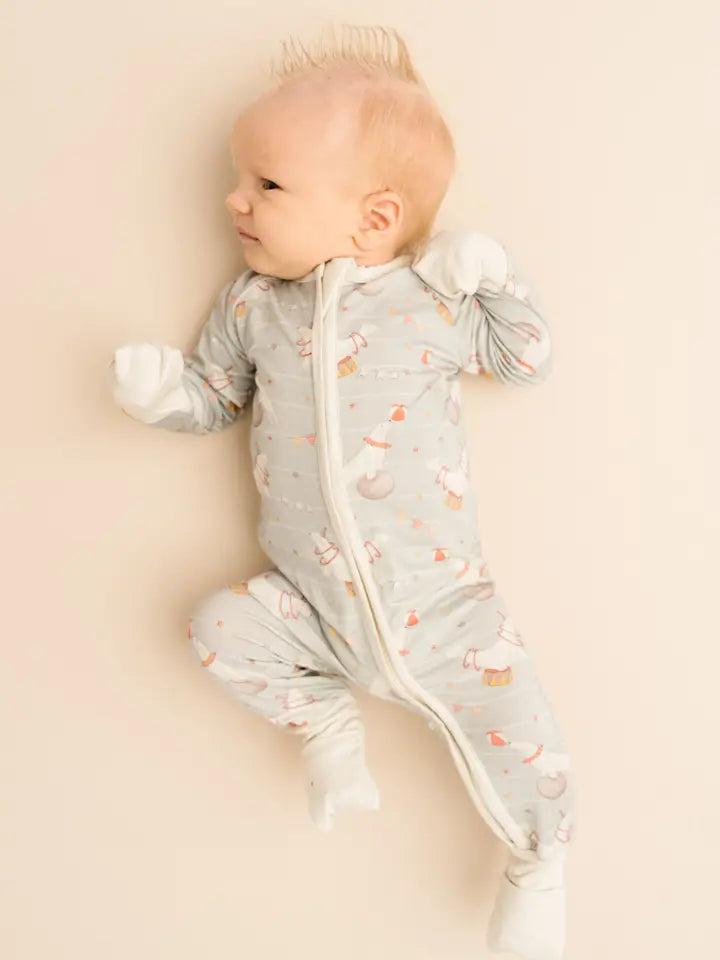 Circus Seal Bamboo Sleeper