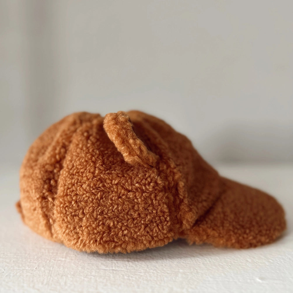 SHERPA BEAR HAT, TEDDY