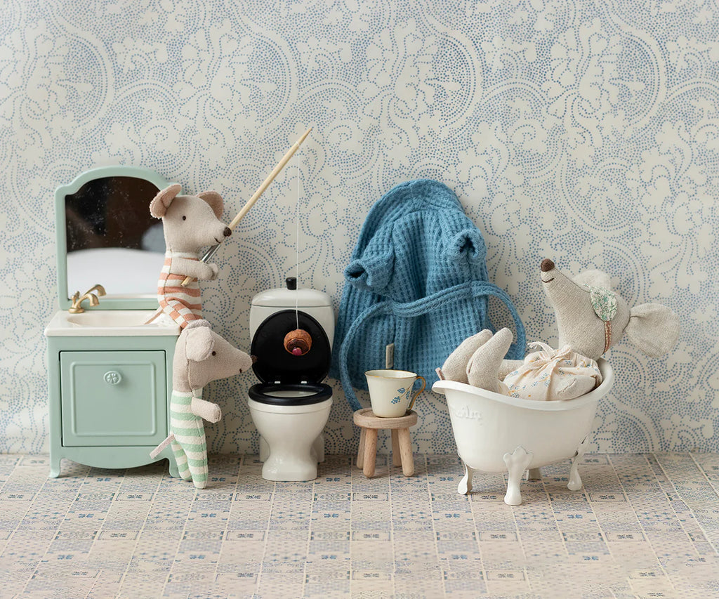 Sink Dresser w/Mirror - Mouse