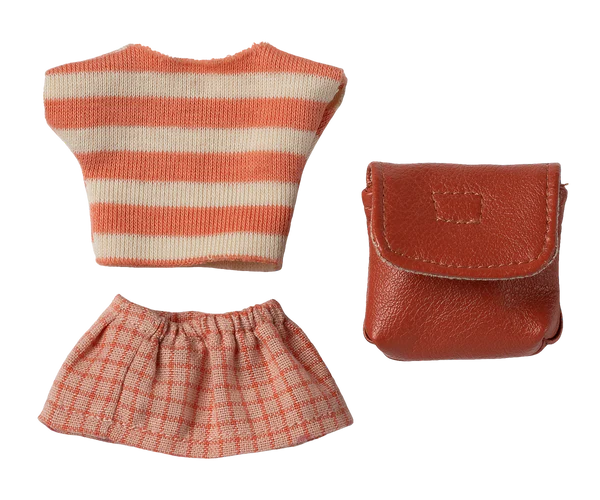 Big Sibling Clothes - 2026
