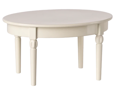 Vintage Dining Table - Mouse