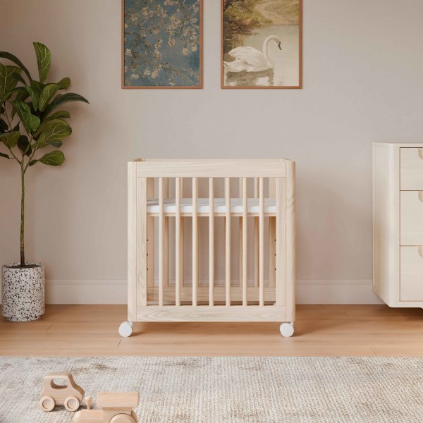 BABYLETTO YUZU 8-IN-1 CONVERTIBLE CRIB WITH ALL-STAGES CONVERSION KITS