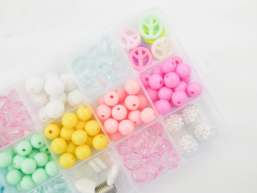 GROOVY GOALS DIY BRACLET CRAFT KIT FOR KIDS