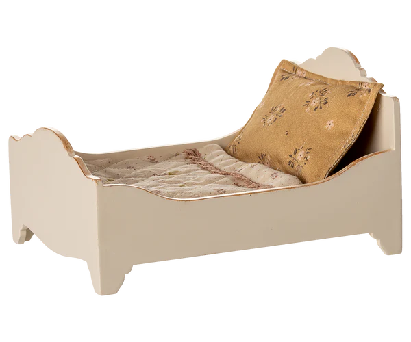 Bed, Mouse