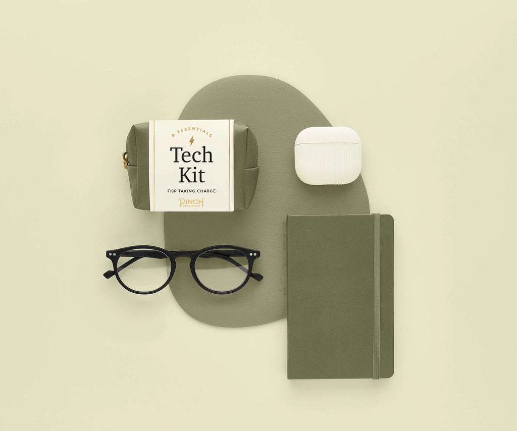 Vegan Leather Tech Kit in Olive