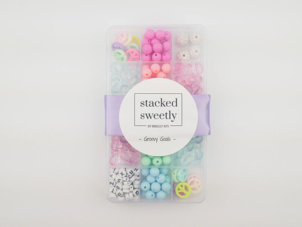 GROOVY GOALS DIY BRACLET CRAFT KIT FOR KIDS