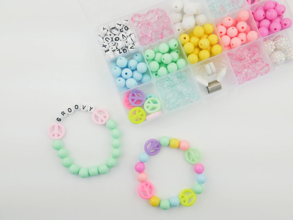 GROOVY GOALS DIY BRACLET CRAFT KIT FOR KIDS