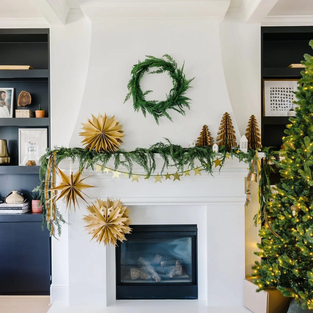 Christmas Memories Kraft Paper Tree Decor / Medium