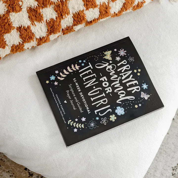 Prayer Journal For Teen Girls - A Christian Devotional