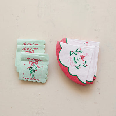 Mistletoe Wishes Paper Scalloped Napkins