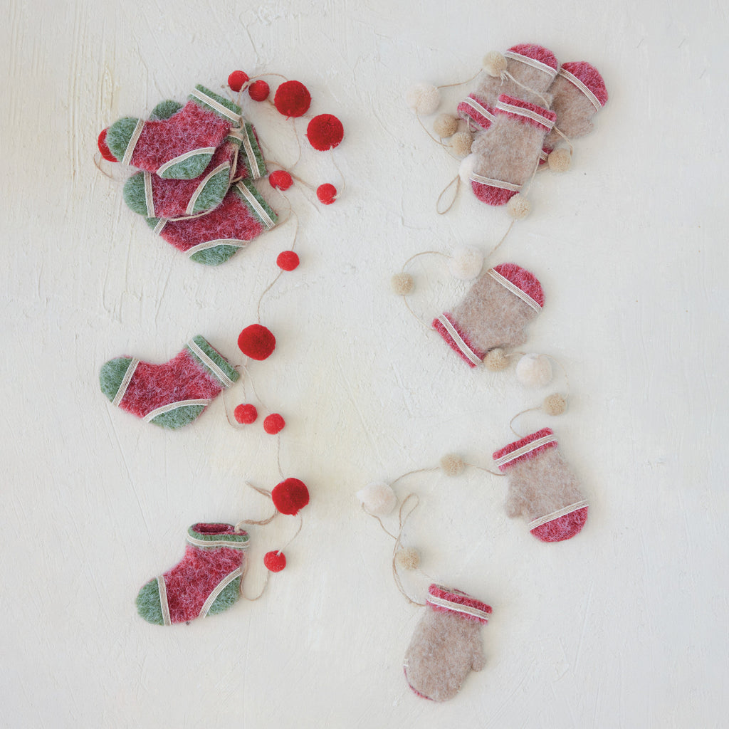 Felt Gloves Garland with Pom Poms