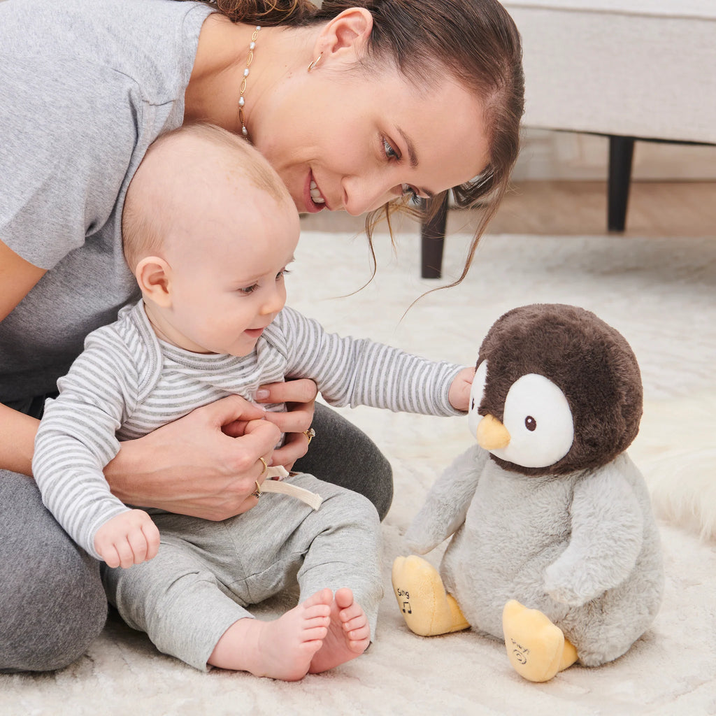 KISSY THE ANIMATED PENGUIN, 12IN