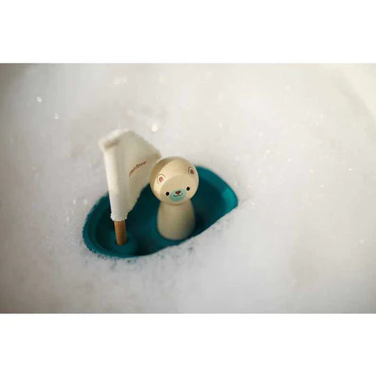 SAILING BOAT - POLAR BEAR