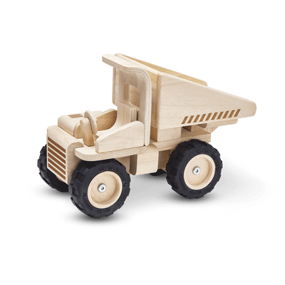 DUMP TRUCK