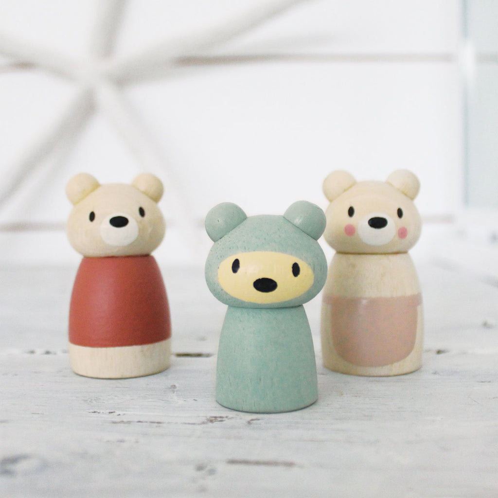 BEAR TALES WOODEN TOY SET