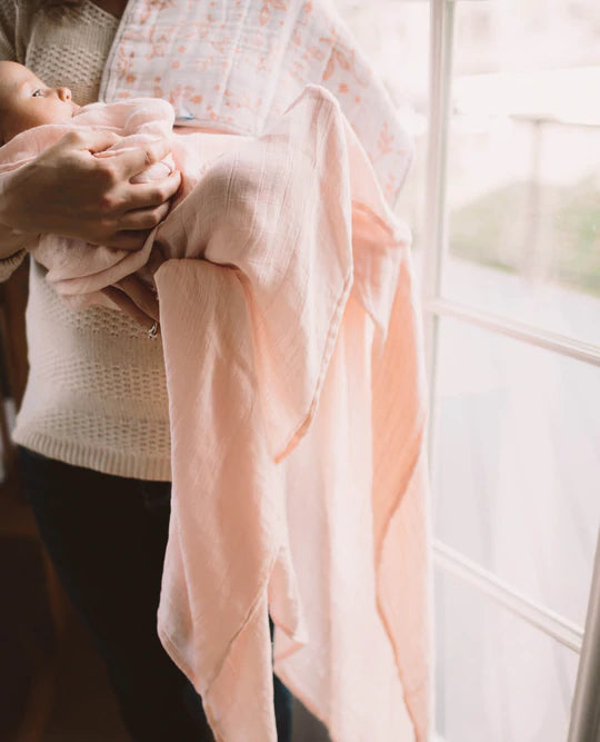 DELUXE MUSLIN SWADDLE BLANKET - BLUSH