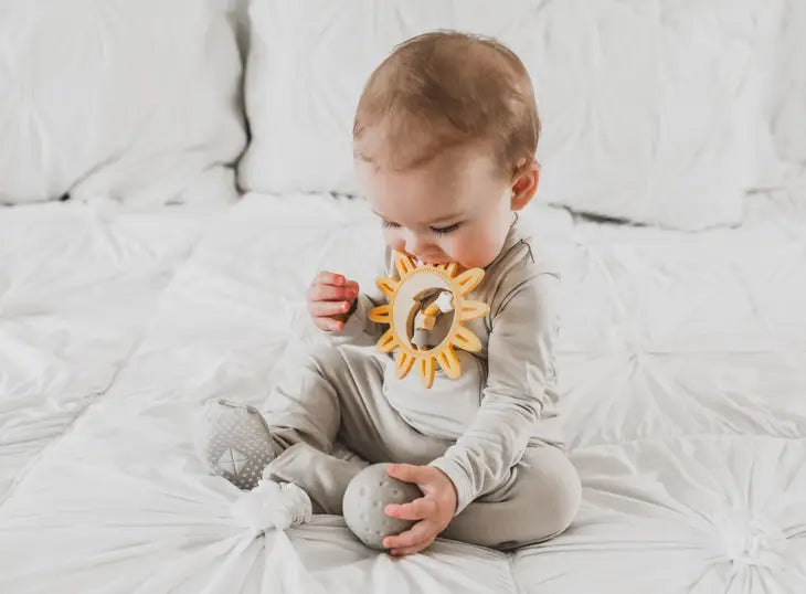CELESTIAL SKIES TEETHER SENSORY TOY