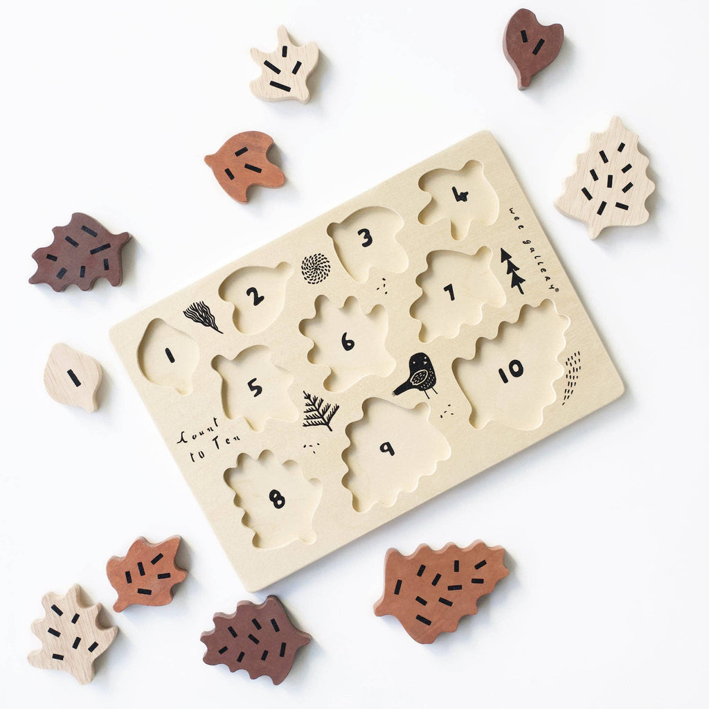 WOODEN TRAY PUZZLE - COUNT TO 10 LEAVES