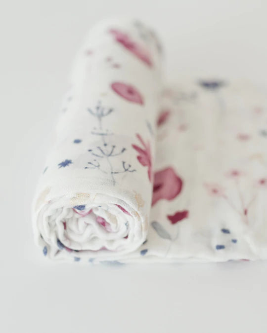 DELUXE MUSLIN SWADDLE - FAIRY GARDEN