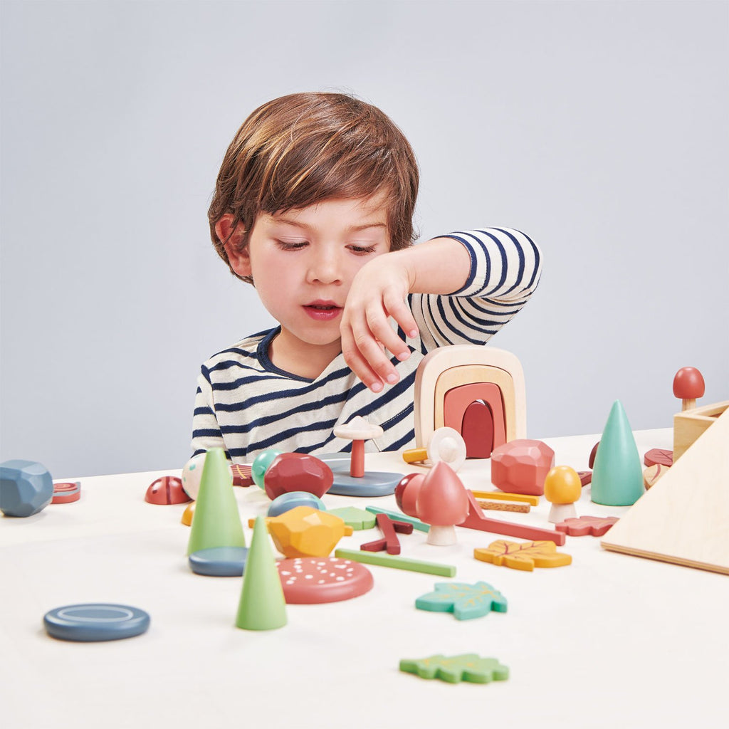 MY FOREST FLOOR WOODEN TOY SET