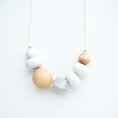 FRIDA WOOD + SILICONE TEETHING NECKLACE