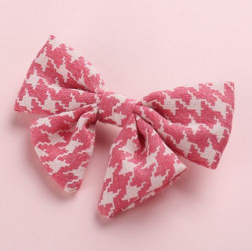 HOUNDSTOOTH BOW CLIP