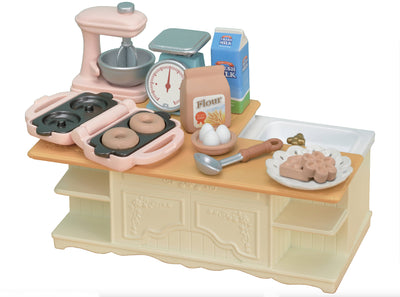 KITCHEN ISLAND