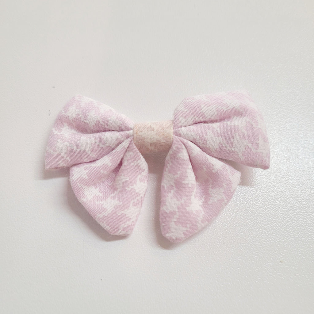HOUNDSTOOTH BOW CLIP